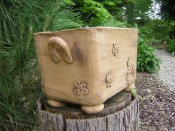 Maxi květináč s kvítečkama (2/2)